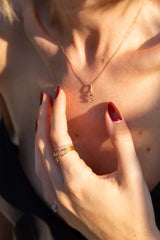 Collier Lettre Eternité or et diamants, anneau serti - Acmée Paris