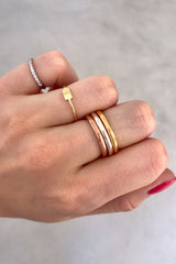 Bague anneaux Ménage à Trois or jaune, rose et blanc - Acmée Paris