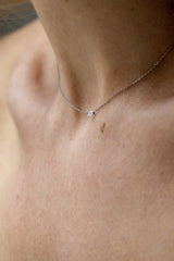 Collier Minimal Marquise or et diamant - Acmée Paris