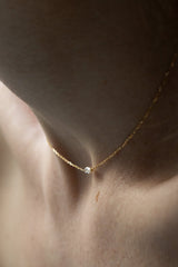 Collier Minimal Marquise or et diamant - Acmée Paris
