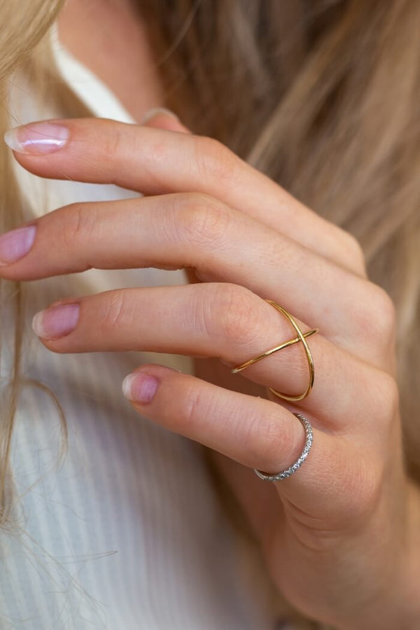 Bague Croix or et bague petit doigt - Acmée Paris